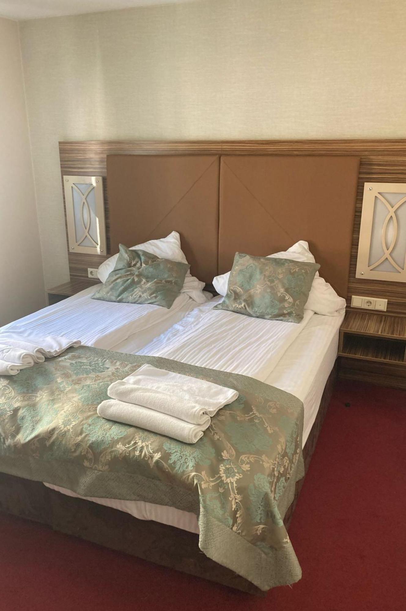 Erde Hotel Ерланген Екстер'єр фото
