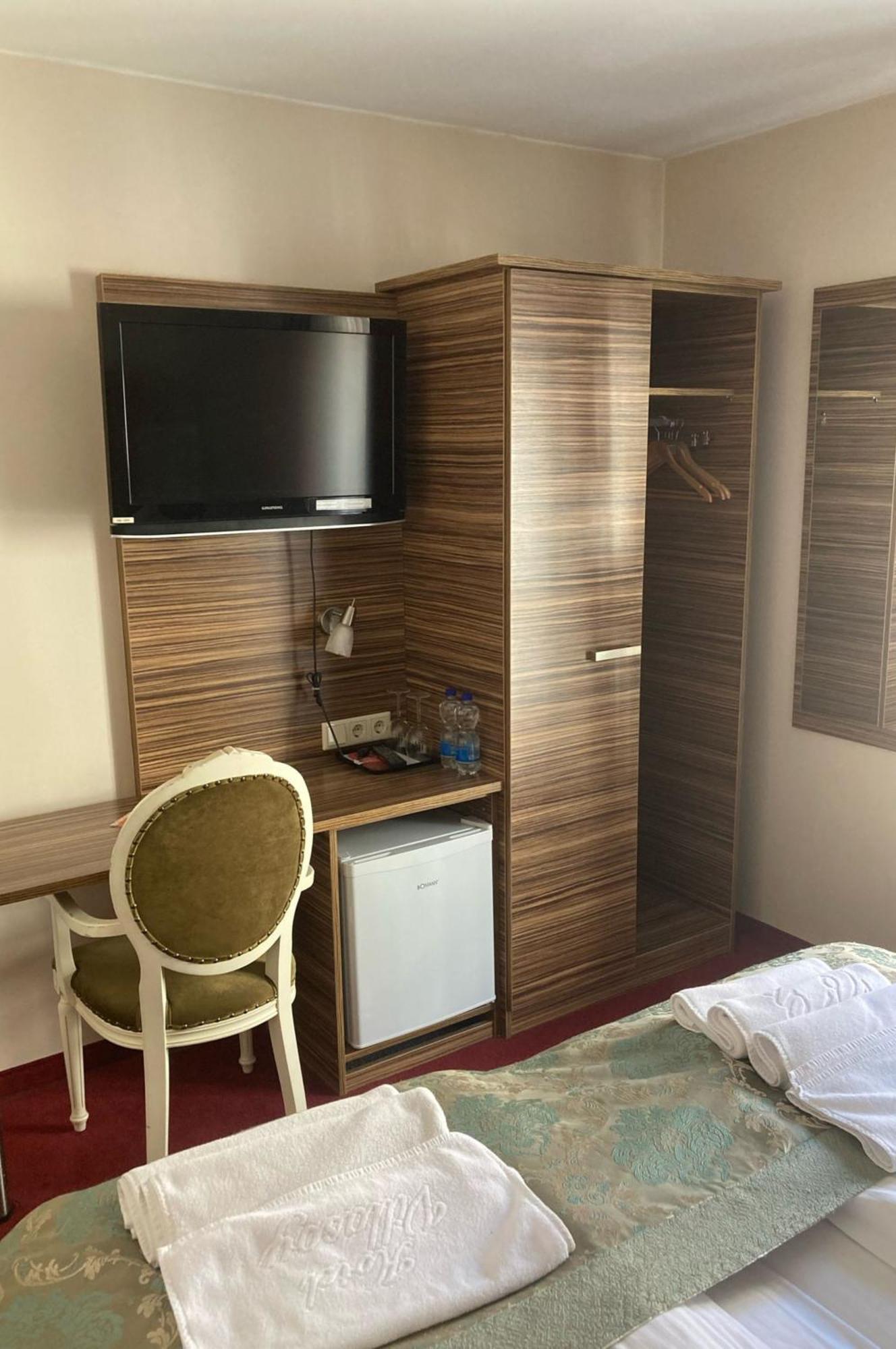 Erde Hotel Ерланген Екстер'єр фото