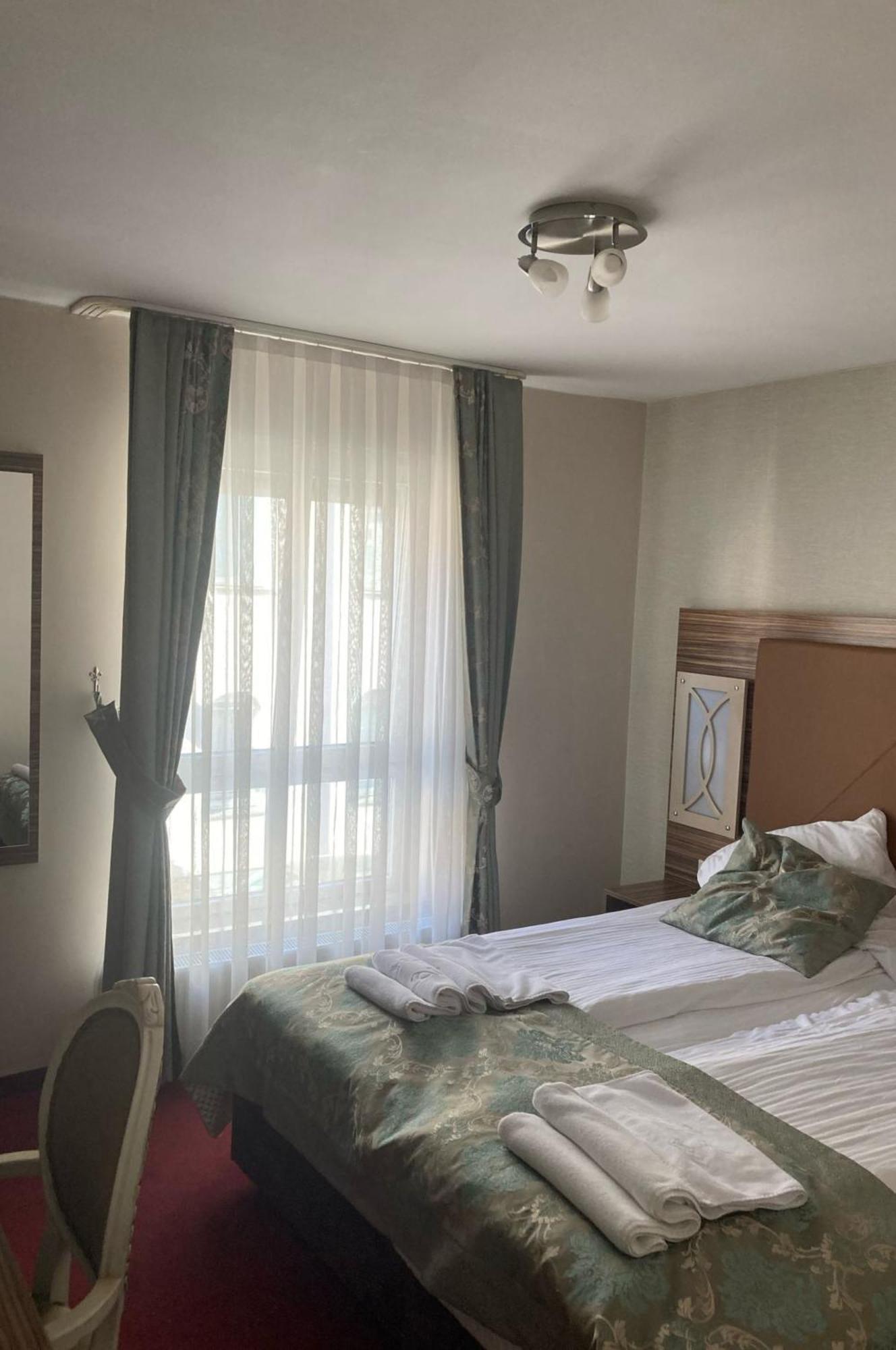 Erde Hotel Ерланген Екстер'єр фото