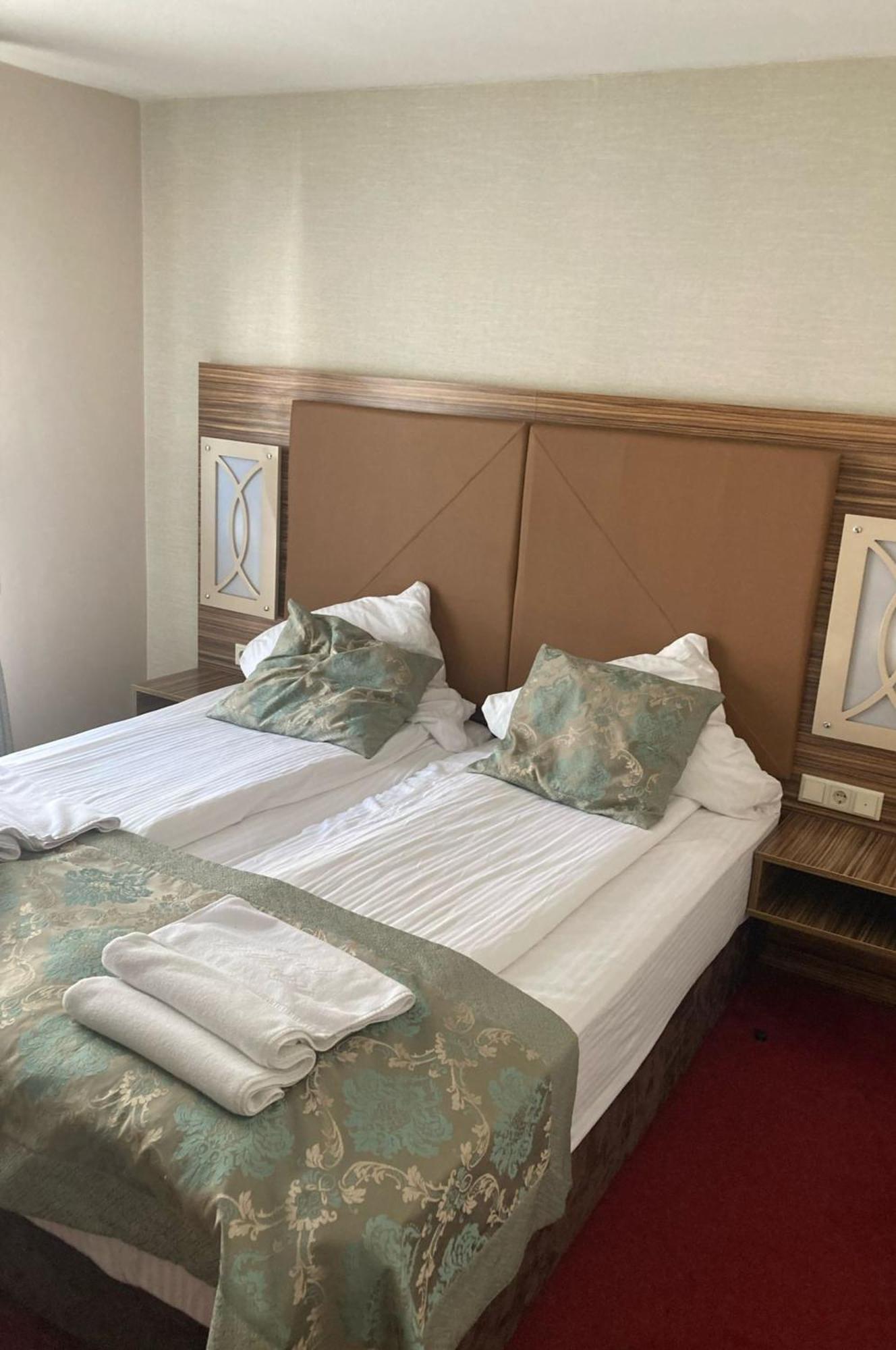 Erde Hotel Ерланген Екстер'єр фото