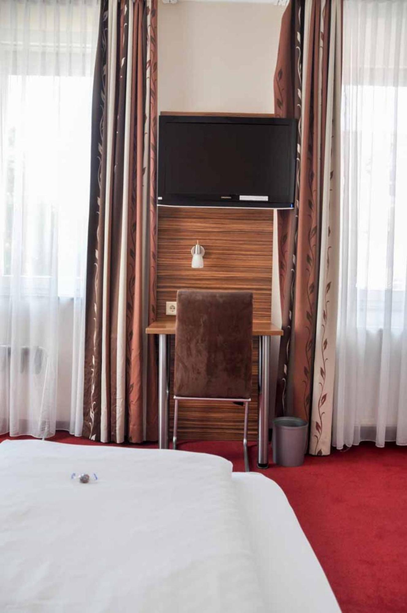 Erde Hotel Ерланген Екстер'єр фото