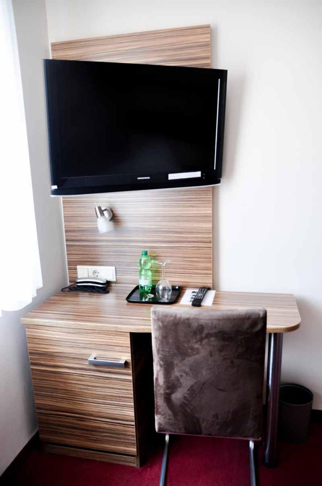Erde Hotel Ерланген Екстер'єр фото