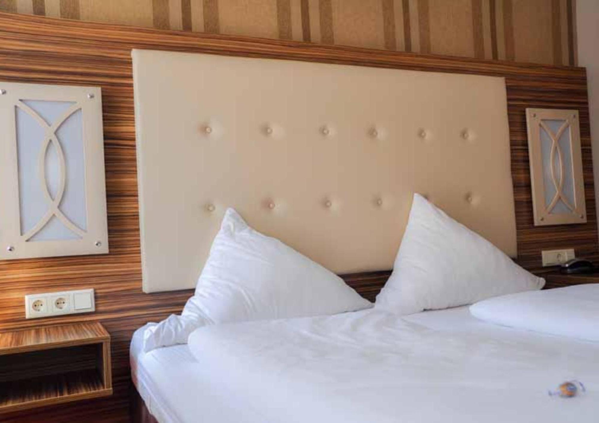 Erde Hotel Ерланген Екстер'єр фото